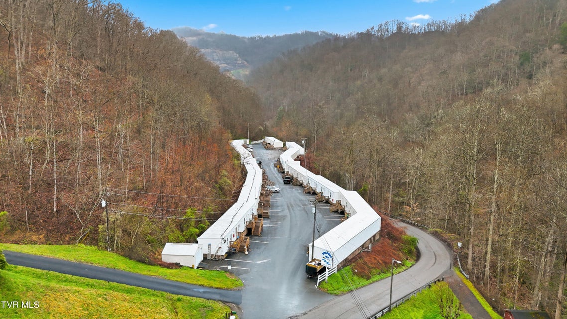 Photo #17: 1025 Pointe Village Drive