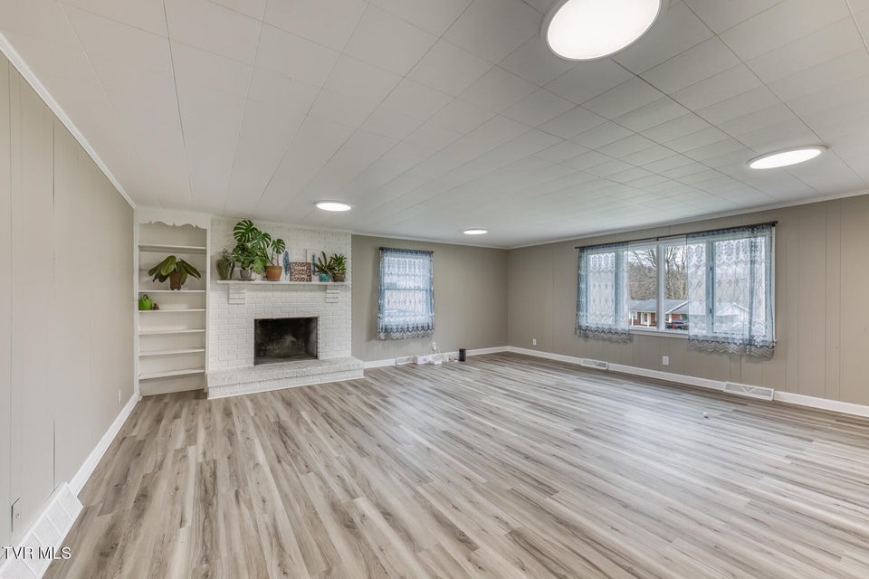 Photo #5: 148 Unaka Subdivision Road