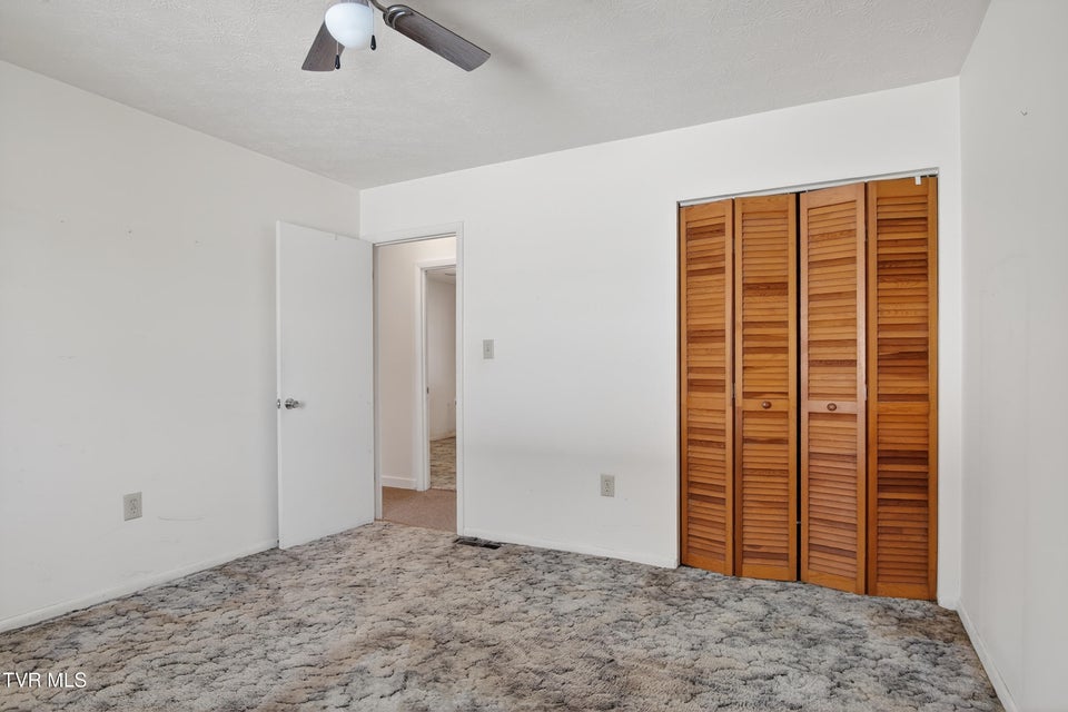 Photo #12: 151 Baker Street