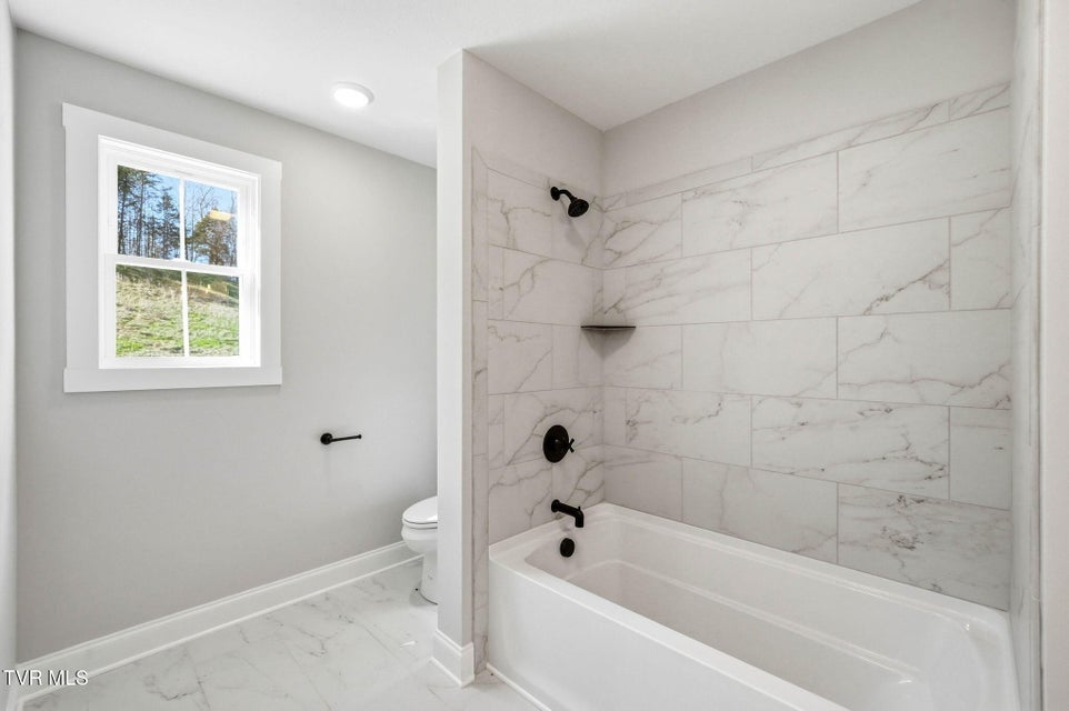 Photo #16: 622 Cherry Marie Drive