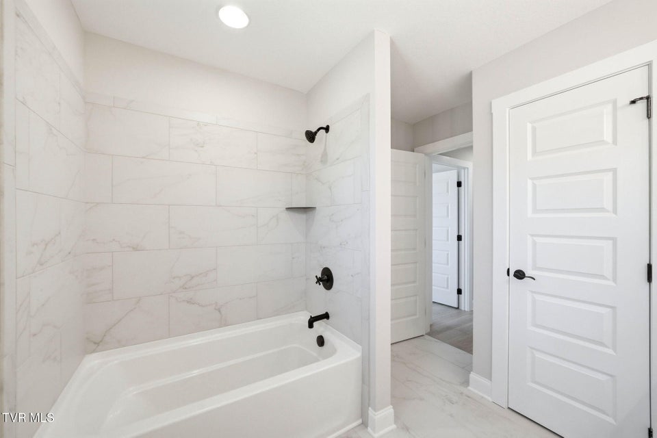 Photo #24: 622 Cherry Marie Drive