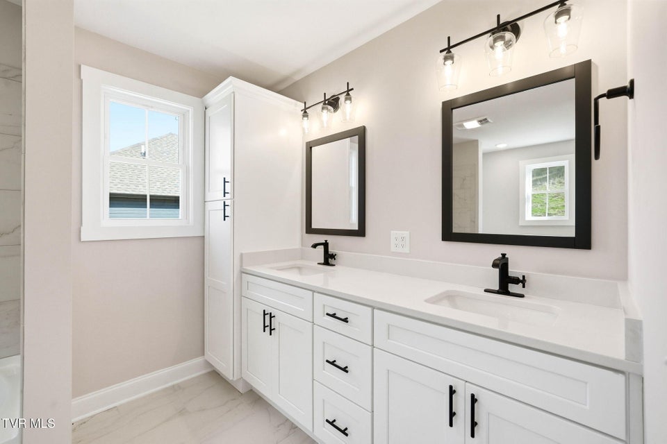 Photo #14: 622 Cherry Marie Drive