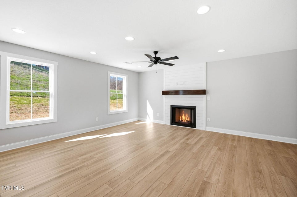 Photo #9: 622 Cherry Marie Drive