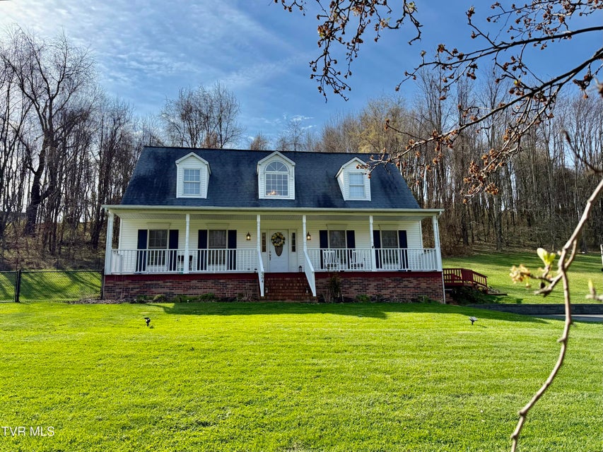 Photo #2: 384 Sunset Road