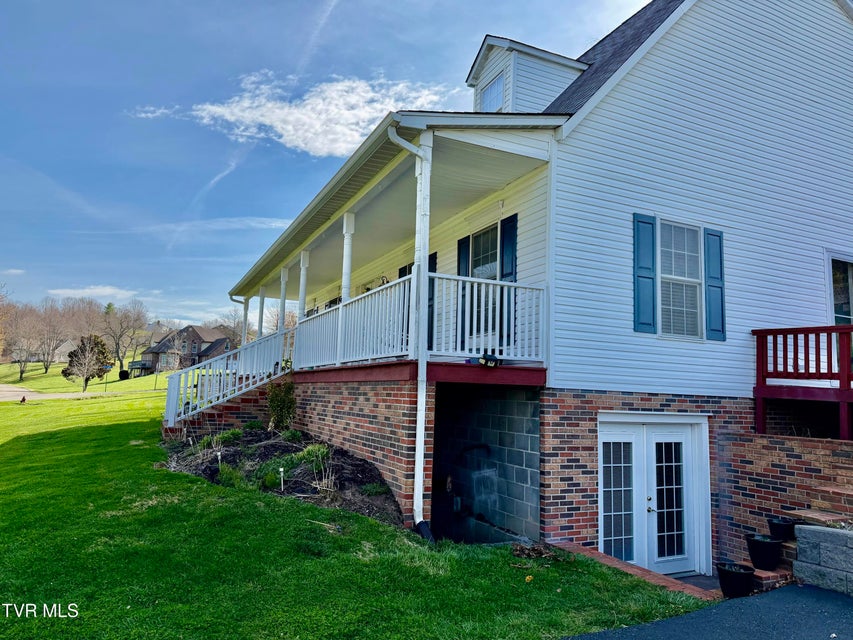 Photo #11: 384 Sunset Road