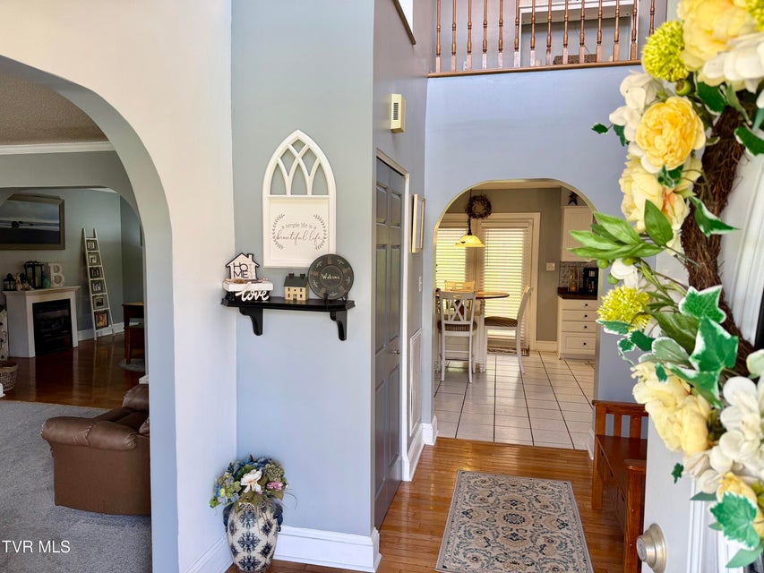 Photo #17: 384 Sunset Road