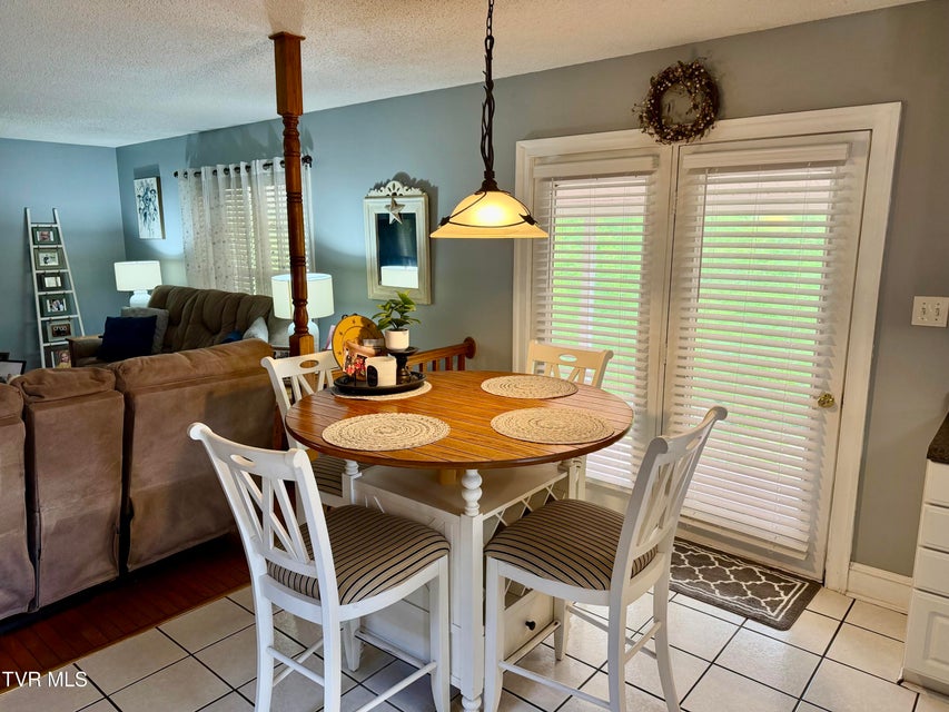 Photo #22: 384 Sunset Road