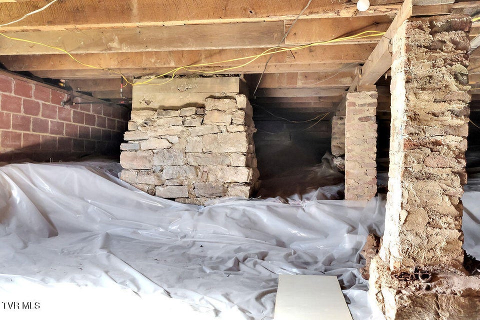 Photo #22: 832 Stanley Valley Road