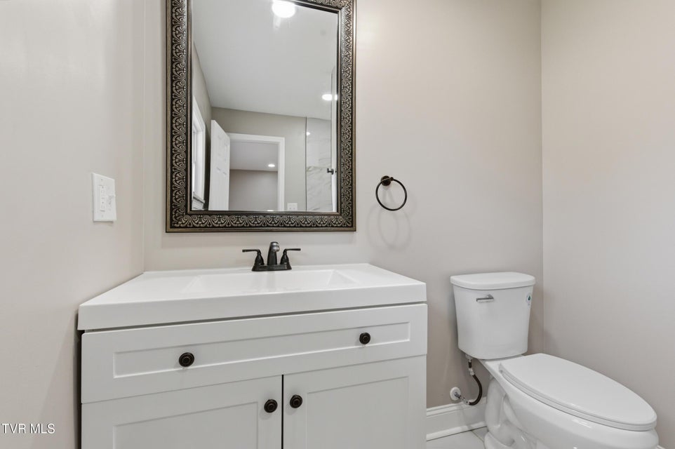 Photo #10: 400 Martindale Road