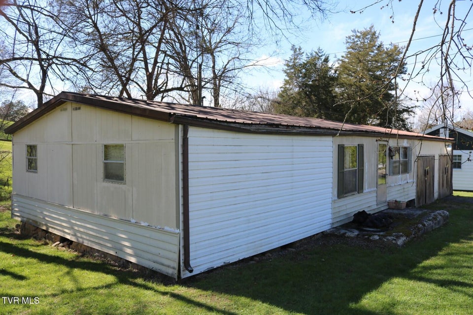 Photo #17: 95 Mcdonald Road