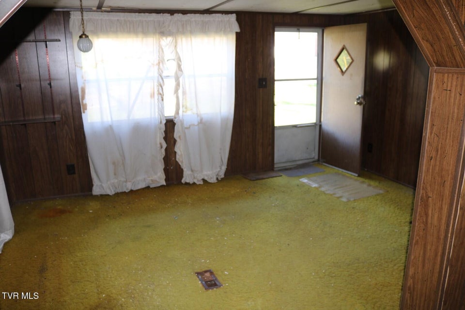 Photo #14: 95 Mcdonald Road