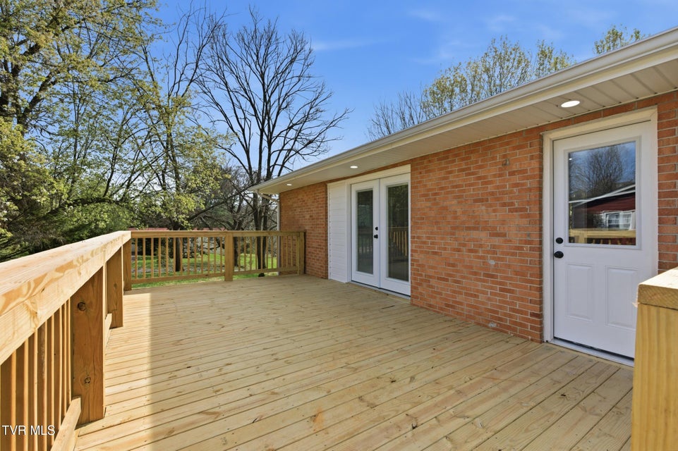 Photo #20: 400 Martindale Road