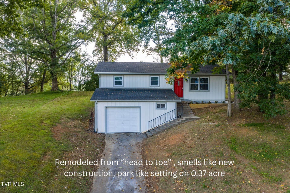 Photo #2: 317 Rosemary Lane