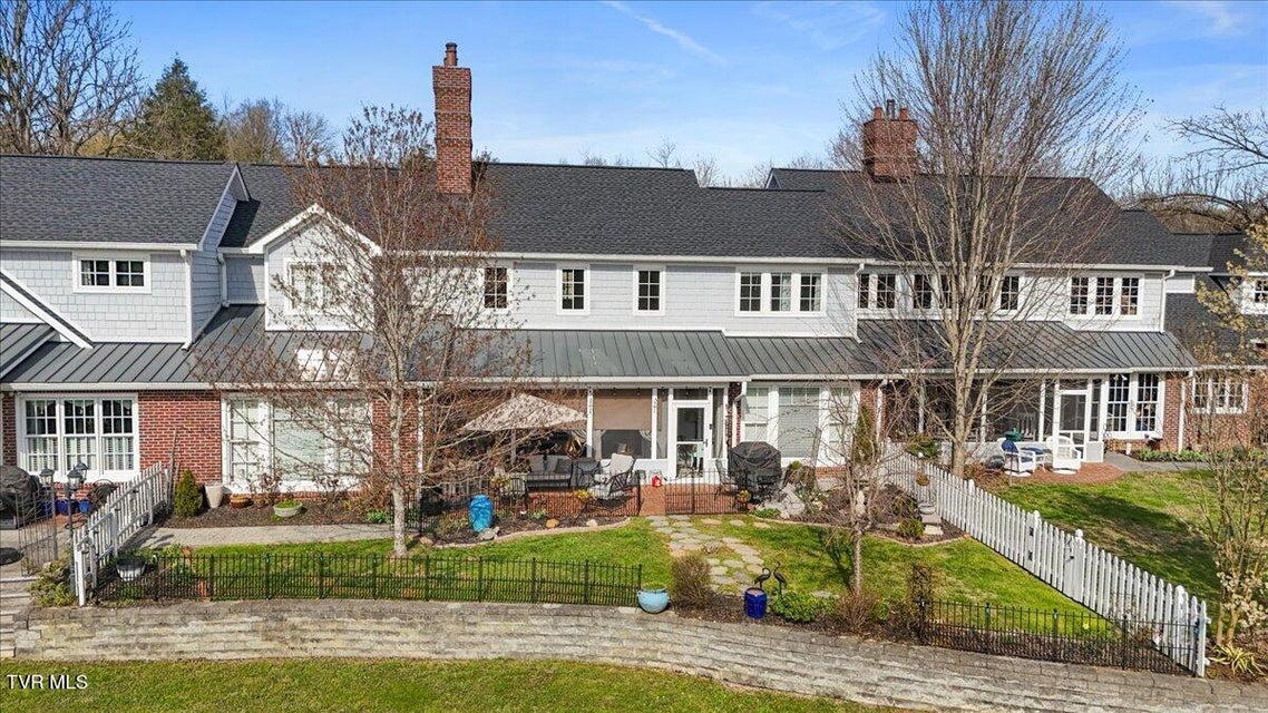 Photo #56: 102 Willow Creek Lane