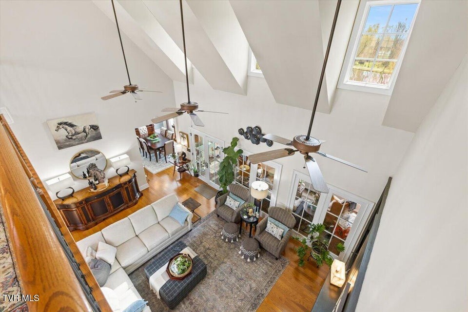 Photo #7: 102 Willow Creek Lane