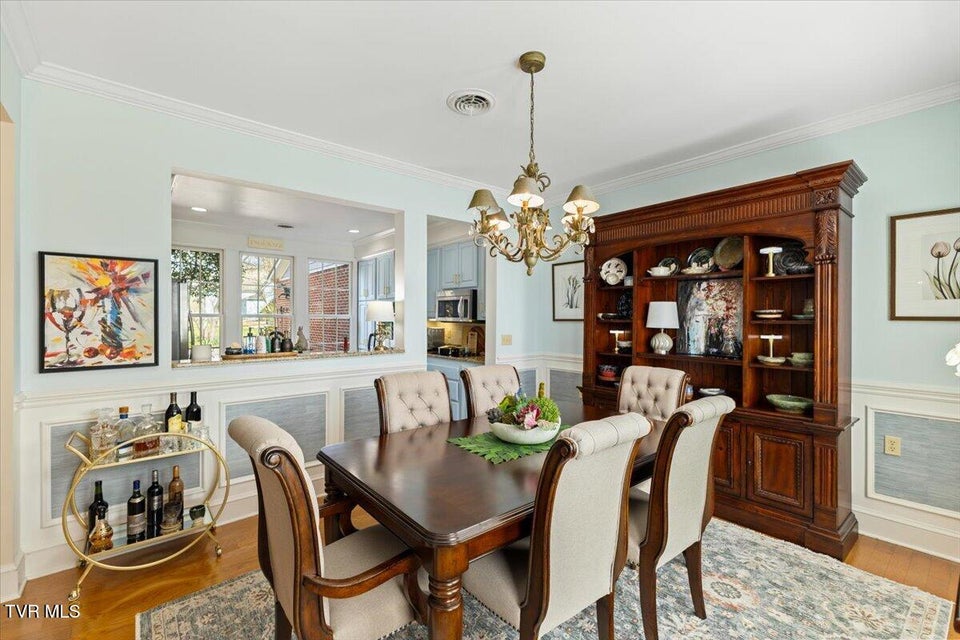 Photo #11: 102 Willow Creek Lane