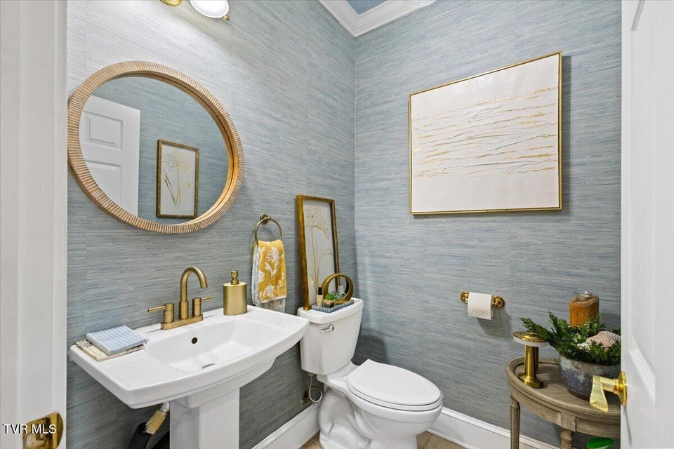 Photo #19: 102 Willow Creek Lane