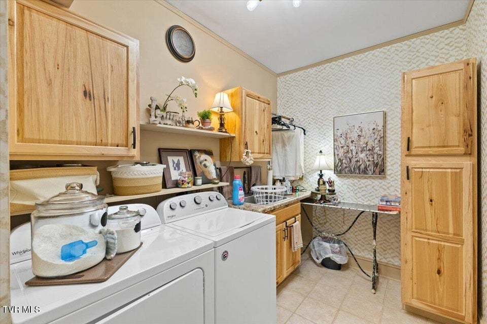 Photo #21: 102 Willow Creek Lane