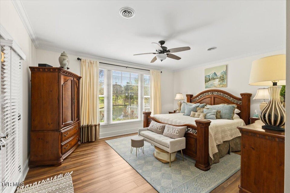 Photo #29: 102 Willow Creek Lane