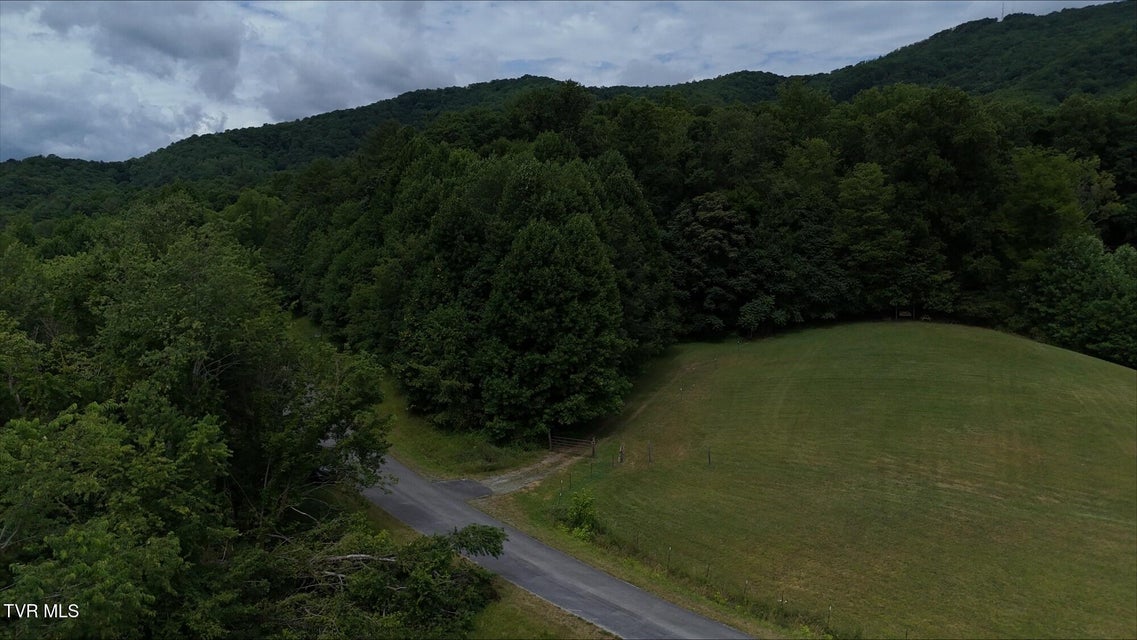 Photo #53: 125 Powder Hollow Road