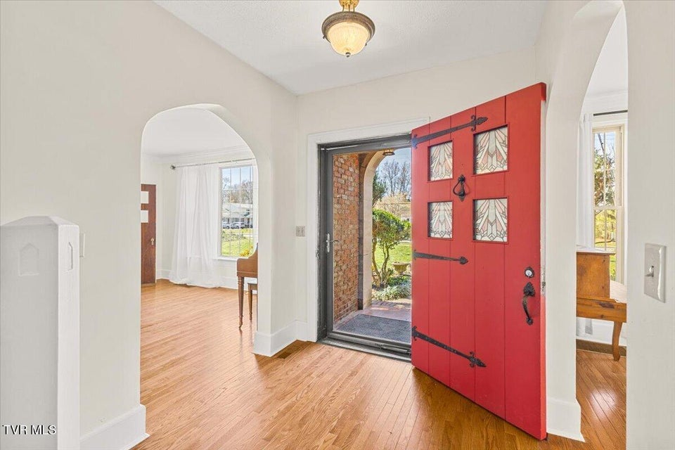 Photo #35: 708 Main Street