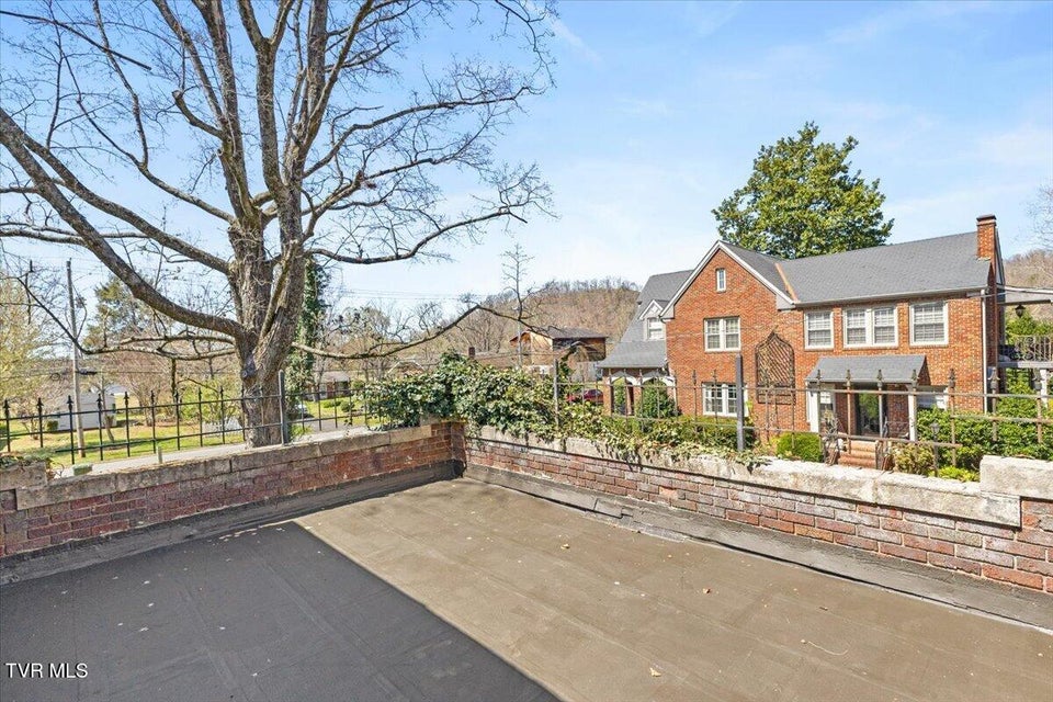 Photo #55: 708 Main Street