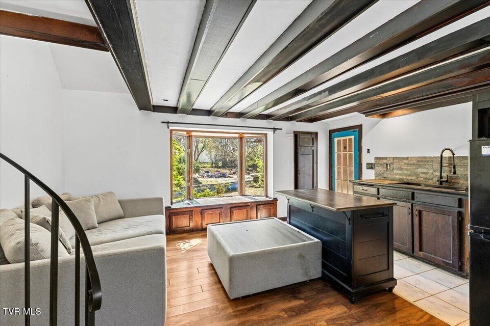 Photo #70: 708 Main Street