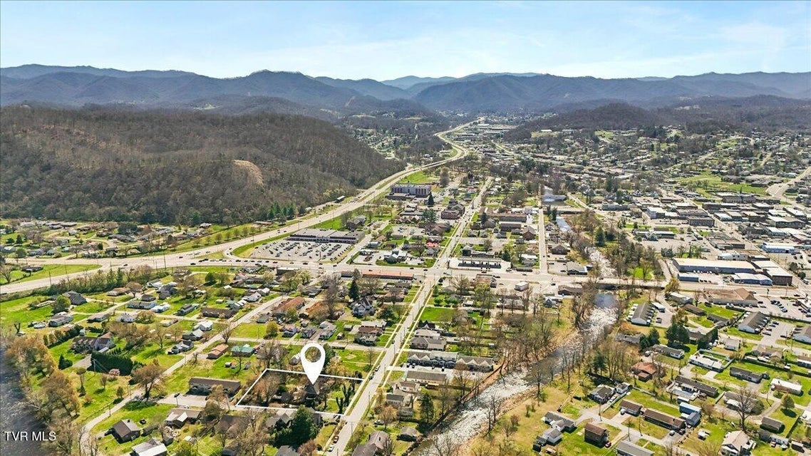 Photo #98: 708 Main Street