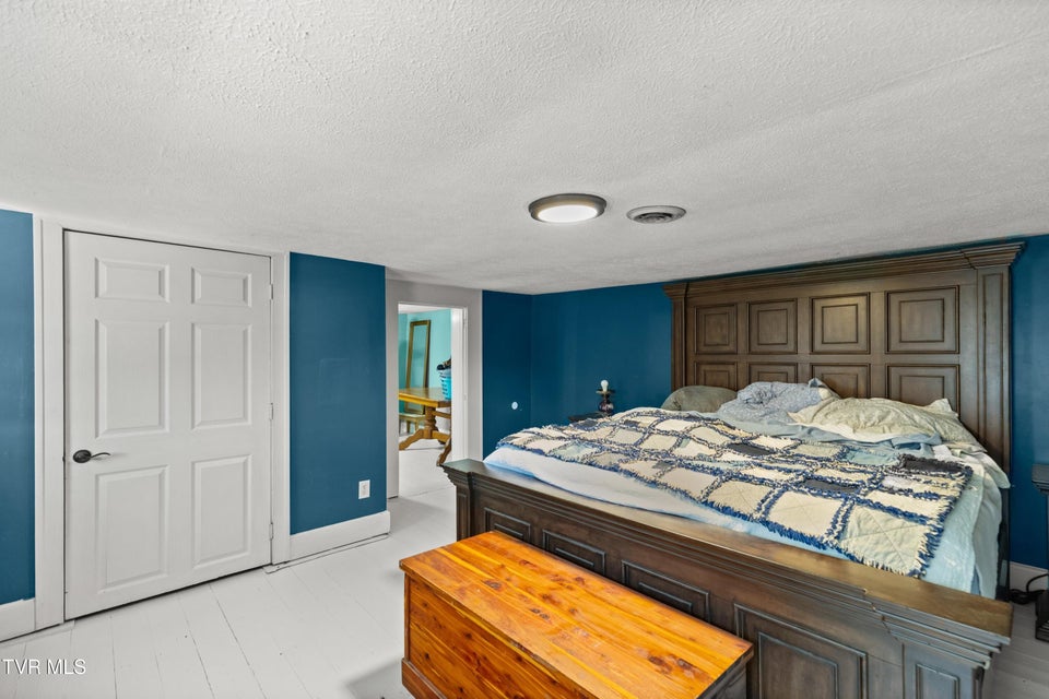 Photo #17: 634 New Salem Road