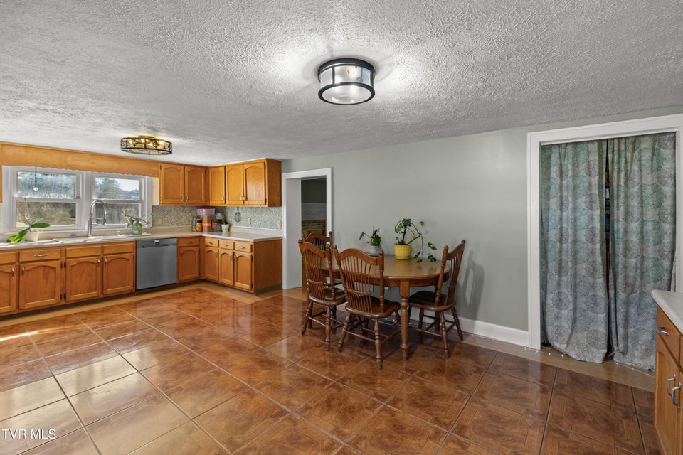 Photo #4: 634 New Salem Road