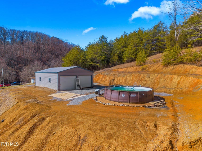 Photo #37: 634 New Salem Road