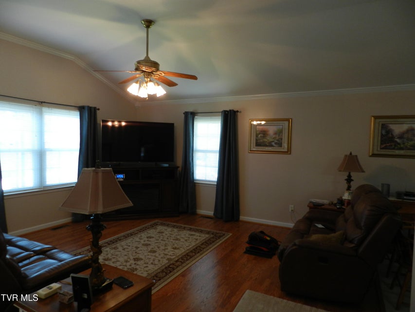 Photo #13: 128 Meadow Springs Lane