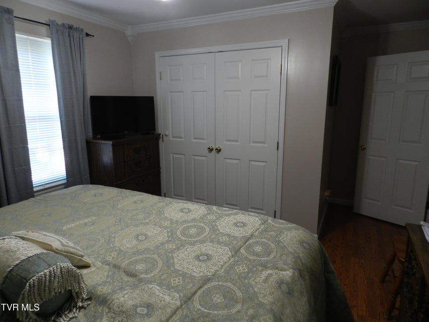 Photo #20: 128 Meadow Springs Lane