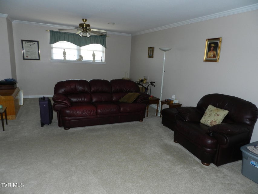 Photo #32: 128 Meadow Springs Lane