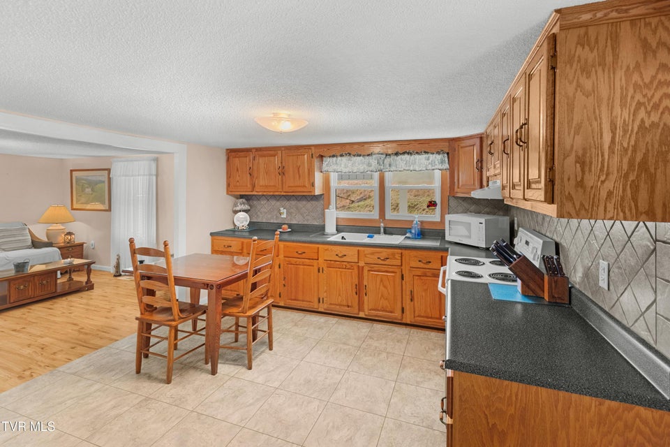 Photo #7: 2218 Rebel Hollow Road