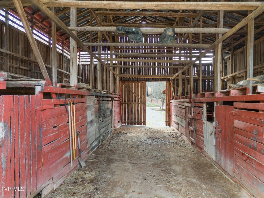 Photo #80: 2218 Rebel Hollow Road