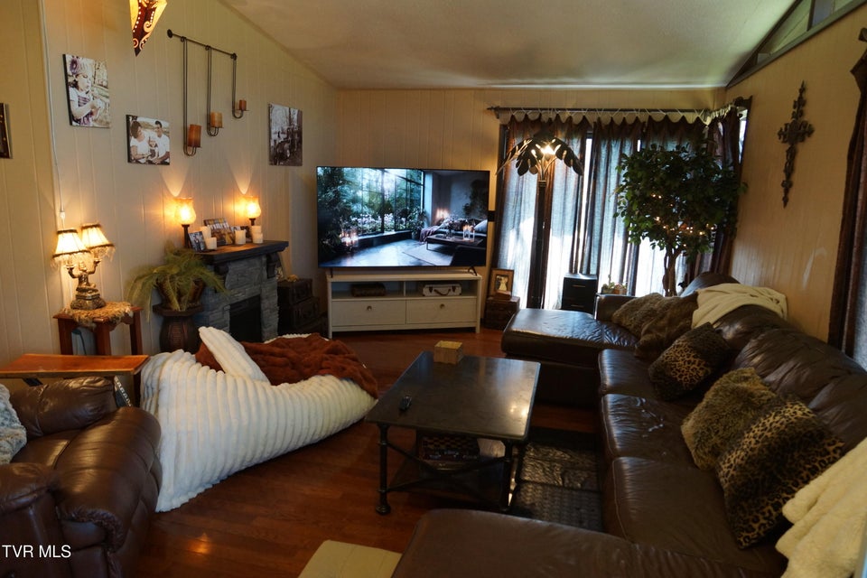 Photo #12: 1569 Rock Springs Road