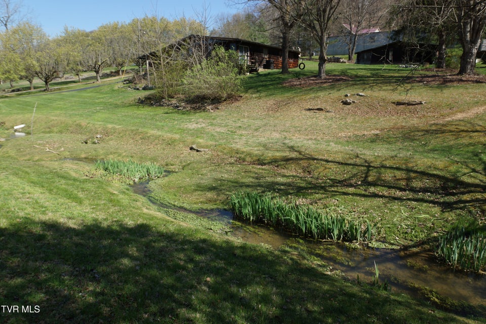 Photo #47: 1569 Rock Springs Road