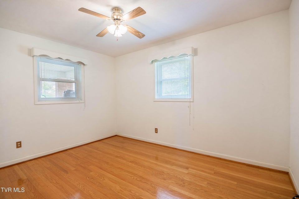 Photo #12: 208 Hogan Avenue