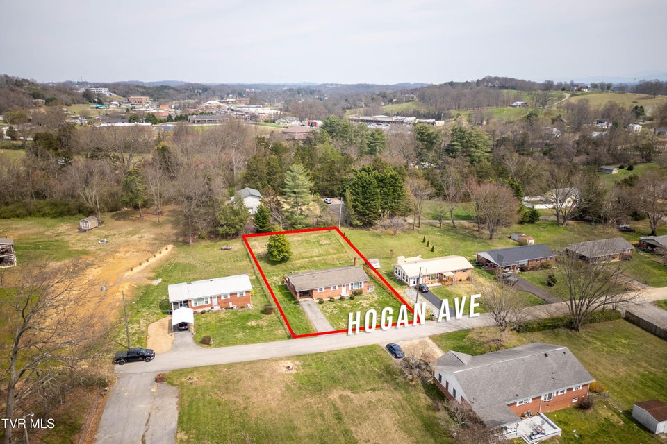 Photo #4: 208 Hogan Avenue