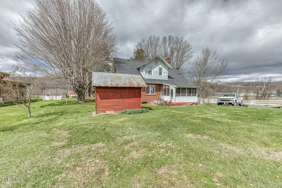 Photo #12: 4456 Lee Highway