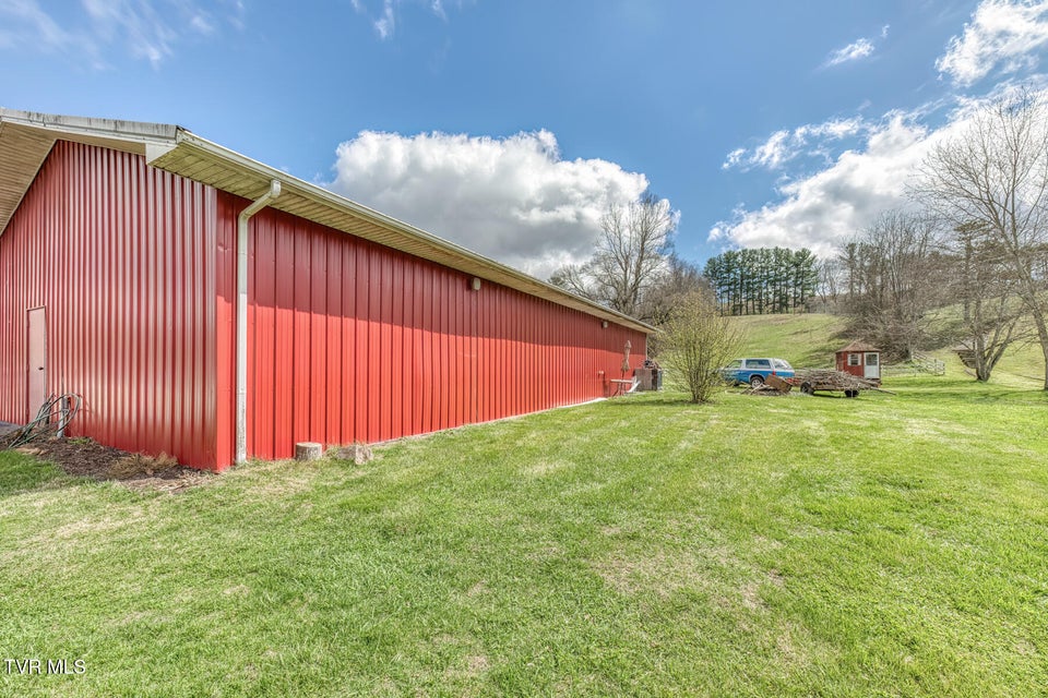 Photo #14: 4456 Lee Highway