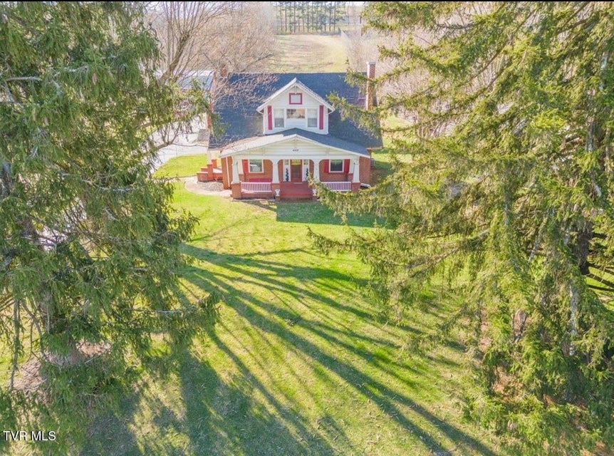 Photo #2: 4456 Lee Highway