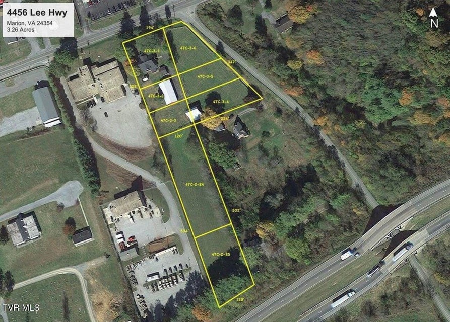 Photo #63: 4456 Lee Highway