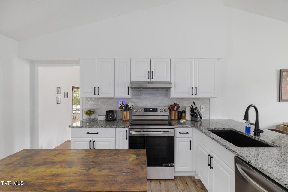 Photo #10: 1069 Gray Station Road