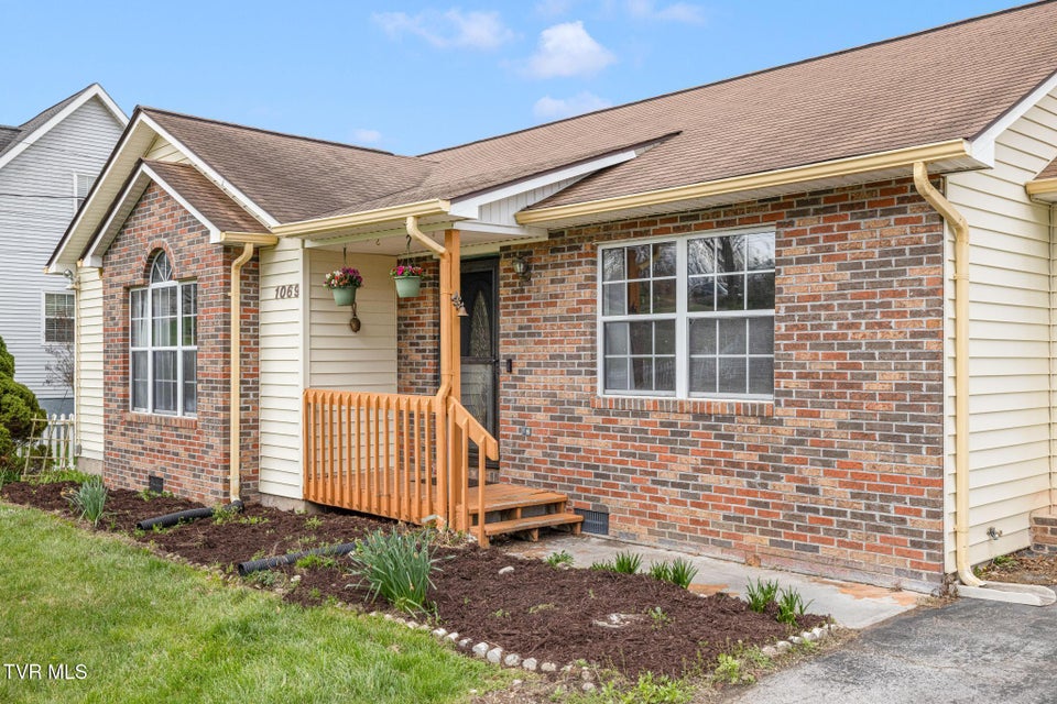 Photo #28: 1069 Gray Station Road