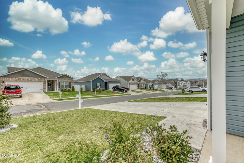 Photo #3: 90 Thistle Drive