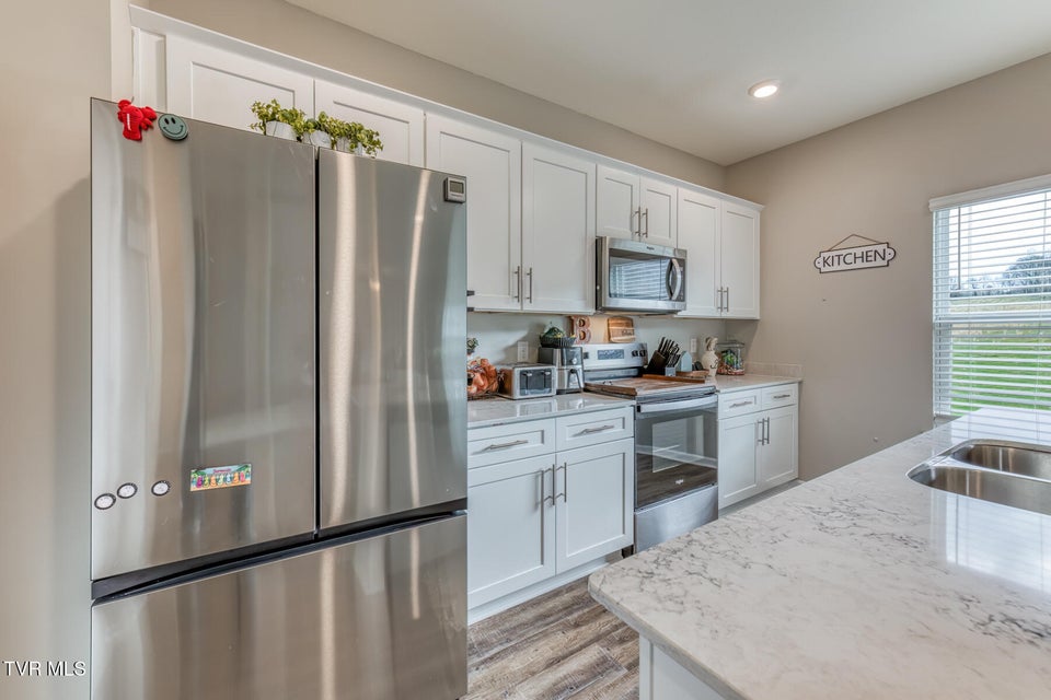 Photo #14: 90 Thistle Drive