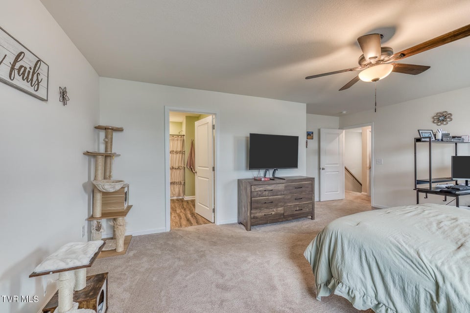 Photo #20: 90 Thistle Drive