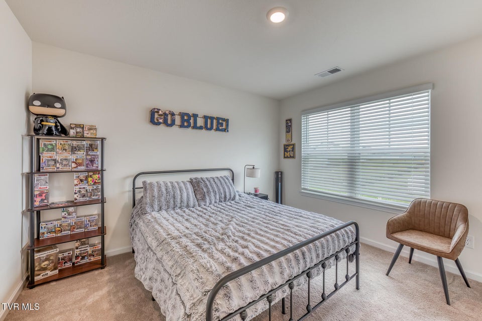 Photo #22: 90 Thistle Drive